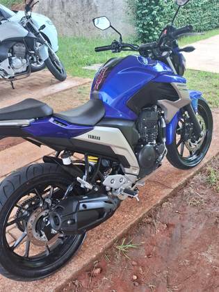YAMAHA FZ25 FAZER ABS 